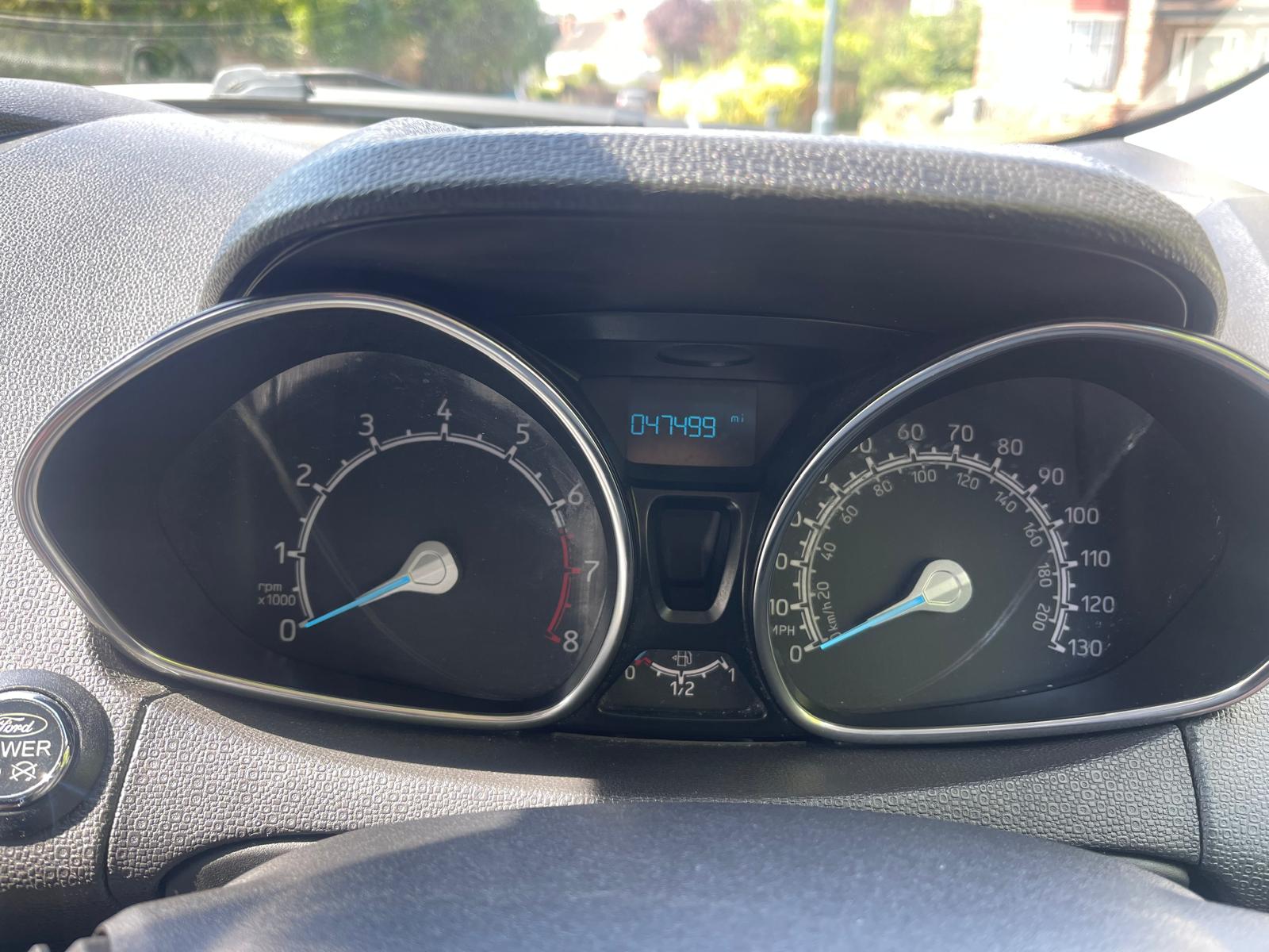 
								Ford EcoSport 1.0 2016 full									
