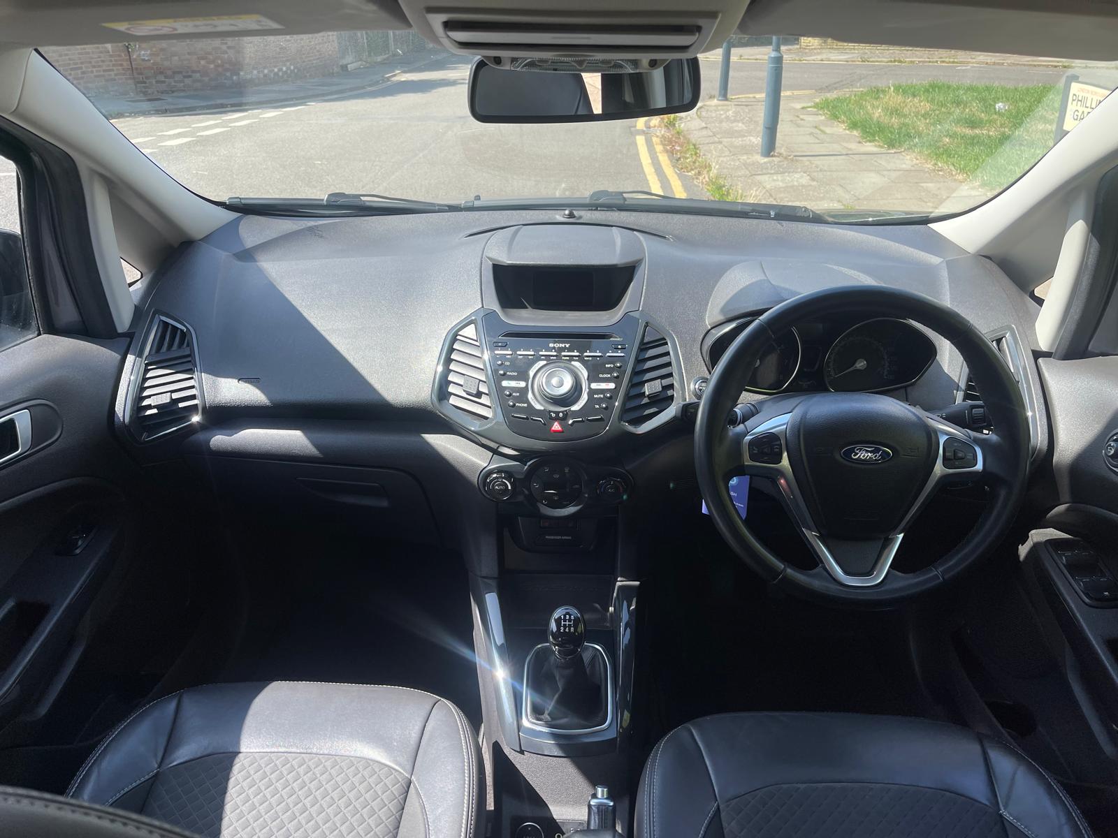 
								Ford EcoSport 1.0 2016 full									