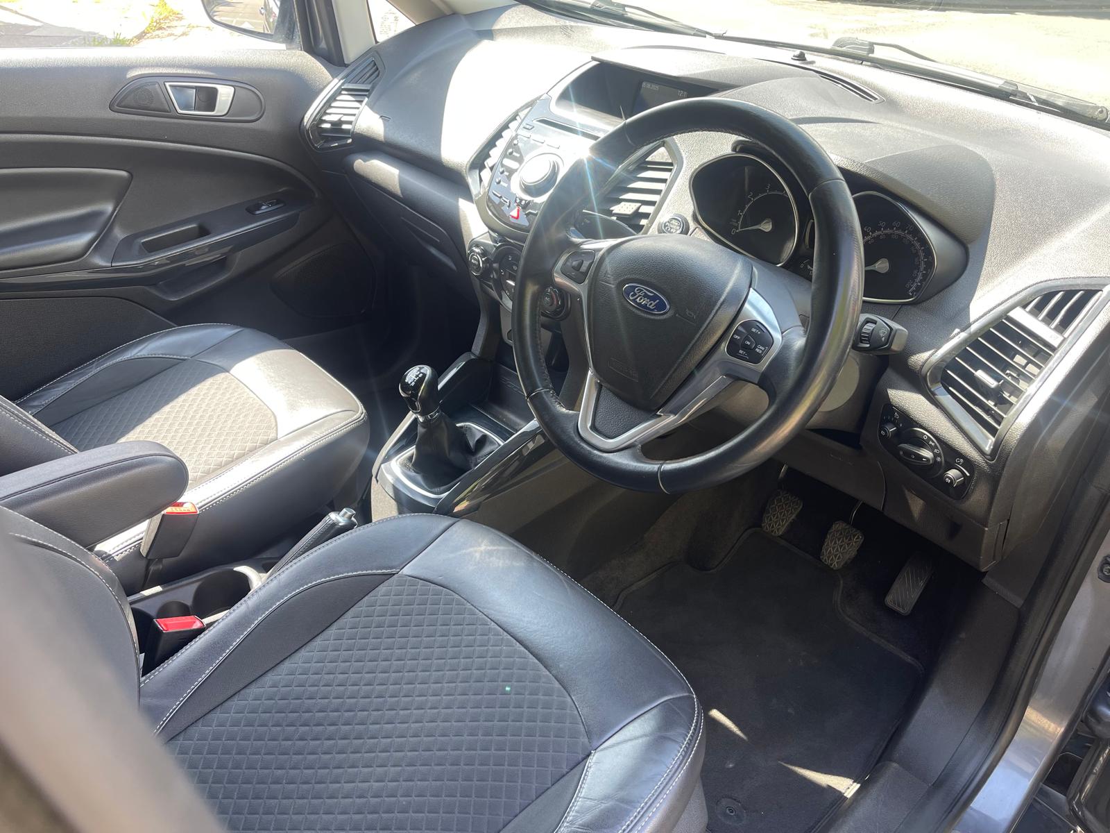 
								Ford EcoSport 1.0 2016 full									