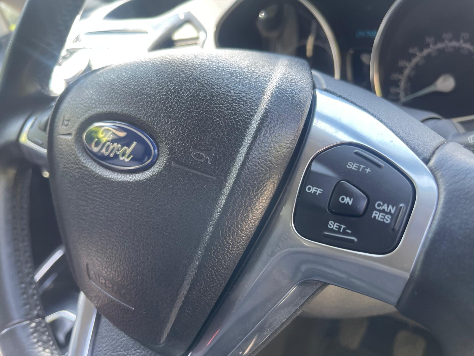 
								Ford EcoSport 1.0 2016 full									