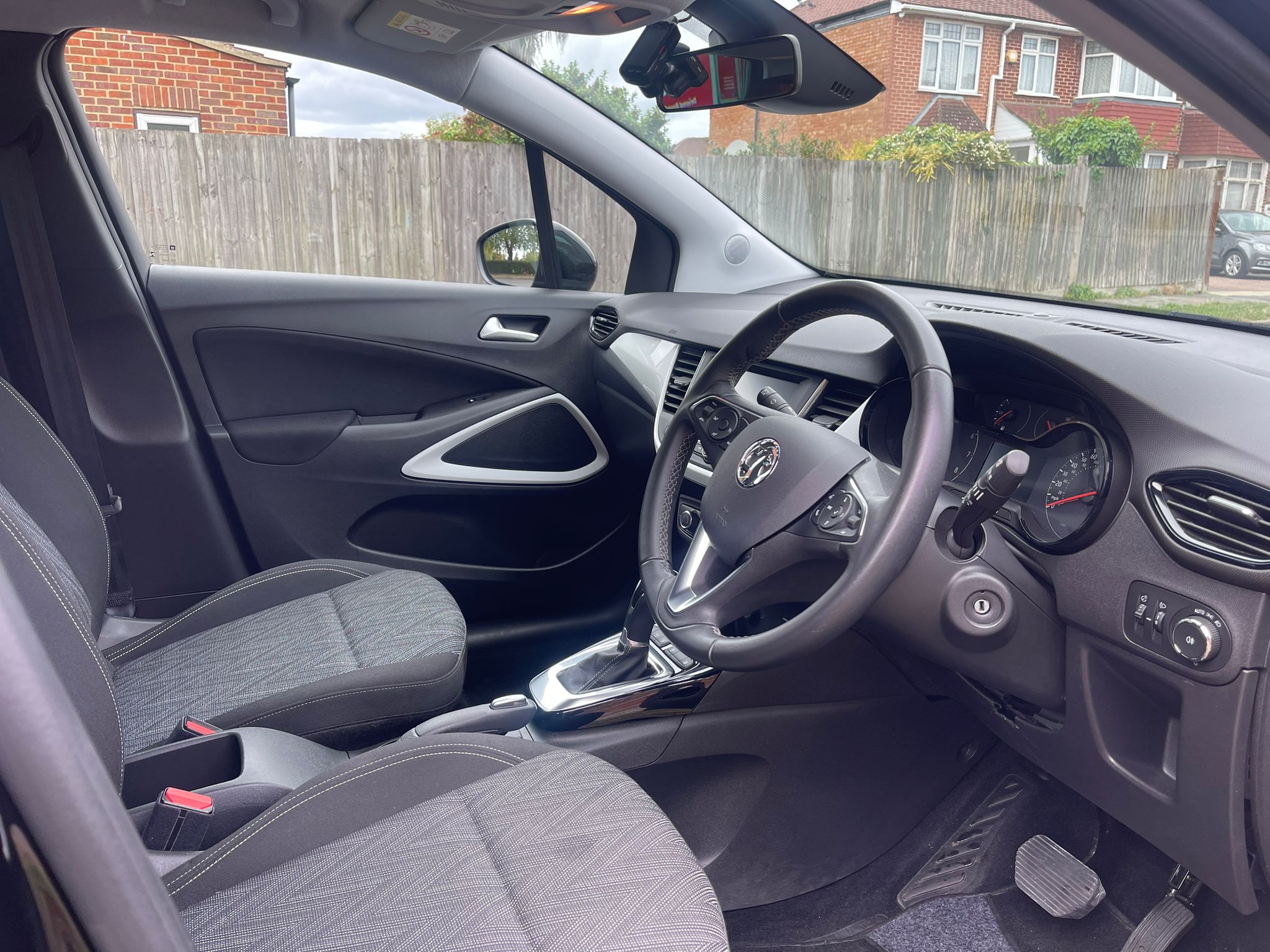 
								Vauxhall Crossland X 1.2 Turbo 2020 full									