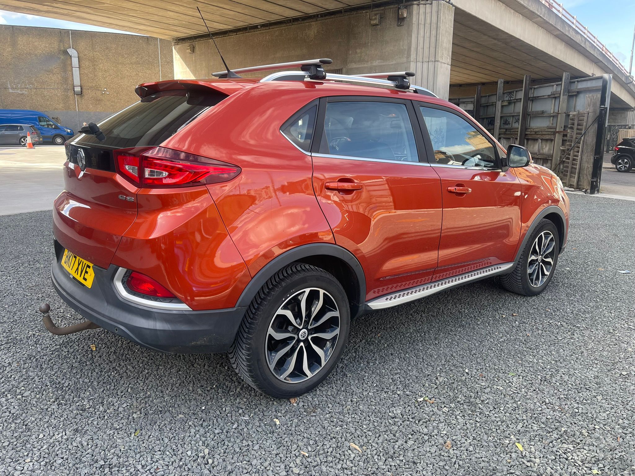 
								MG GS Exclusive S-A full									