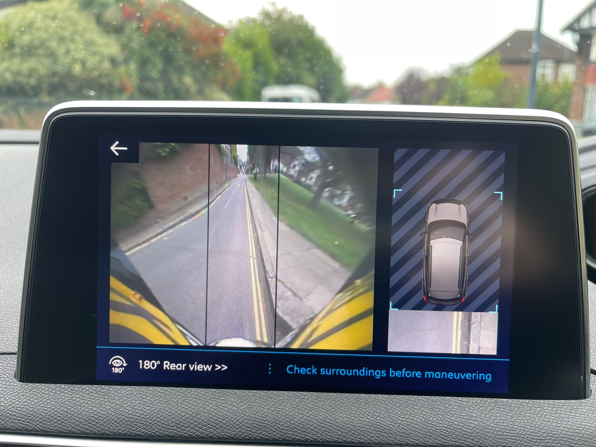 
								Peugeot 3008 Allure full									