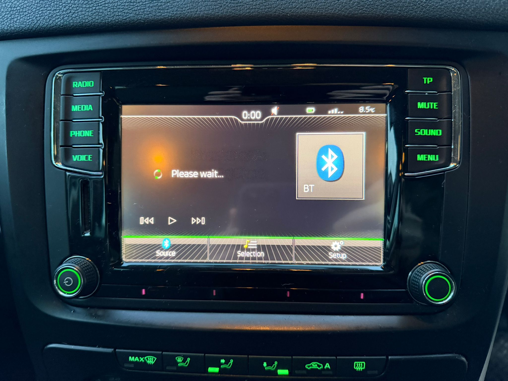 
								2015 Skoda Yeti 1.2 AUTO Petrol full									