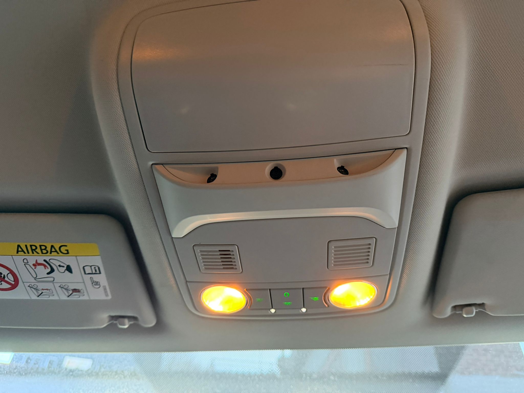 
								2015 Skoda Yeti 1.2 AUTO Petrol full									