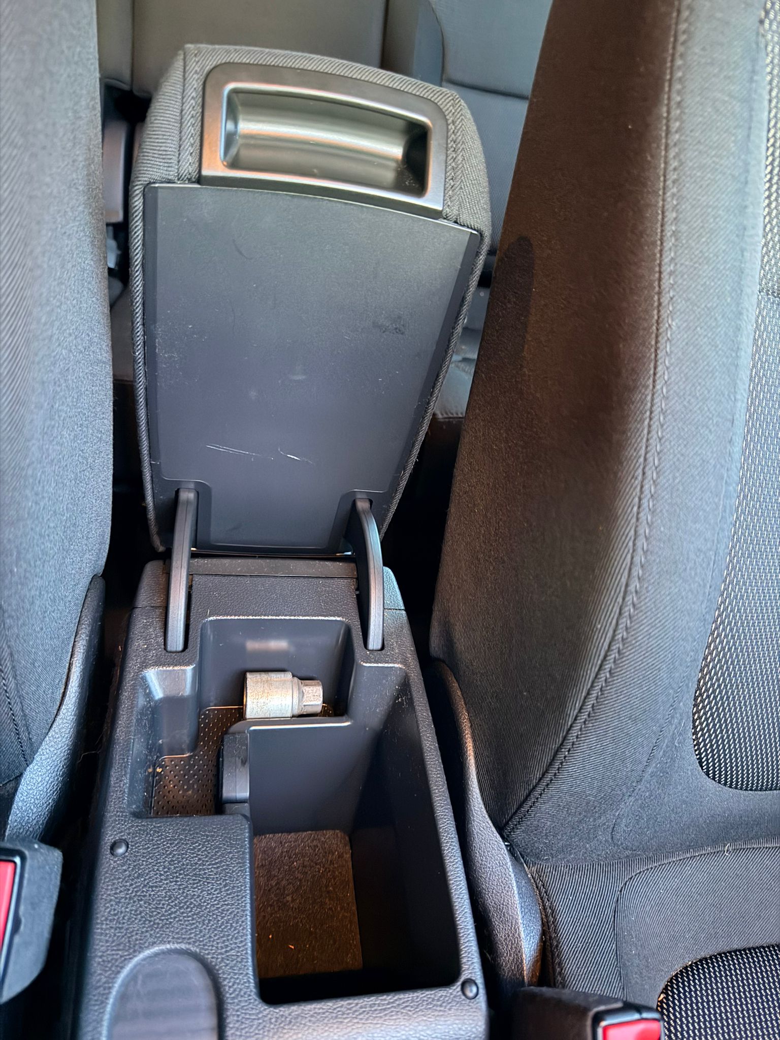 
								2015 Skoda Yeti 1.2 AUTO Petrol full									