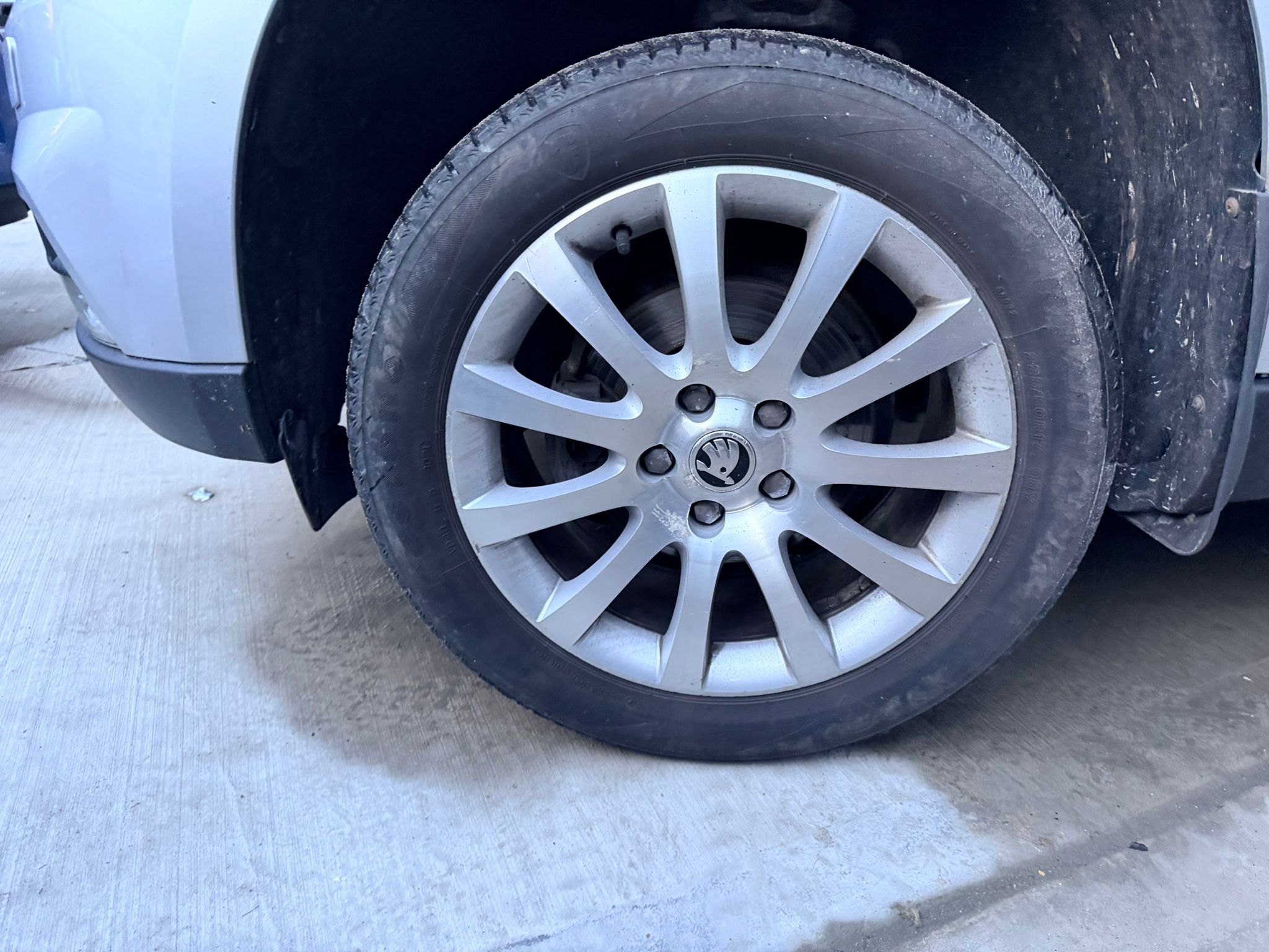 
								2015 Skoda Yeti 1.2 AUTO Petrol full									