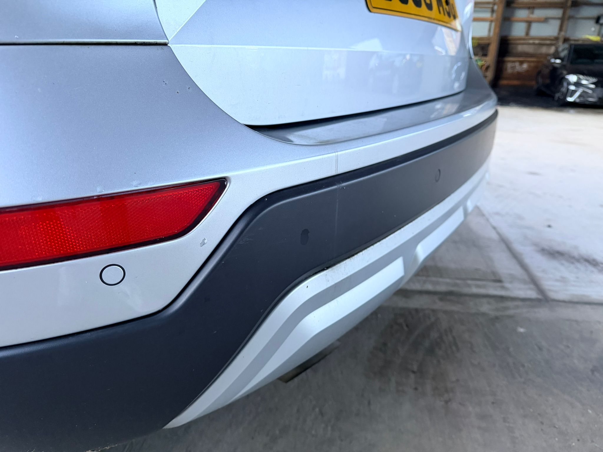 
								2015 Skoda Yeti 1.2 AUTO Petrol full									